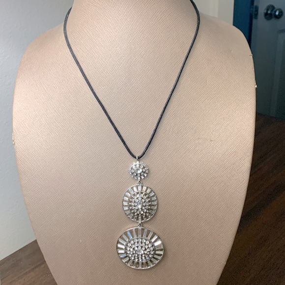 Ralph Lauren triple crystal necklace on black leather cord - Picture 1 of 3